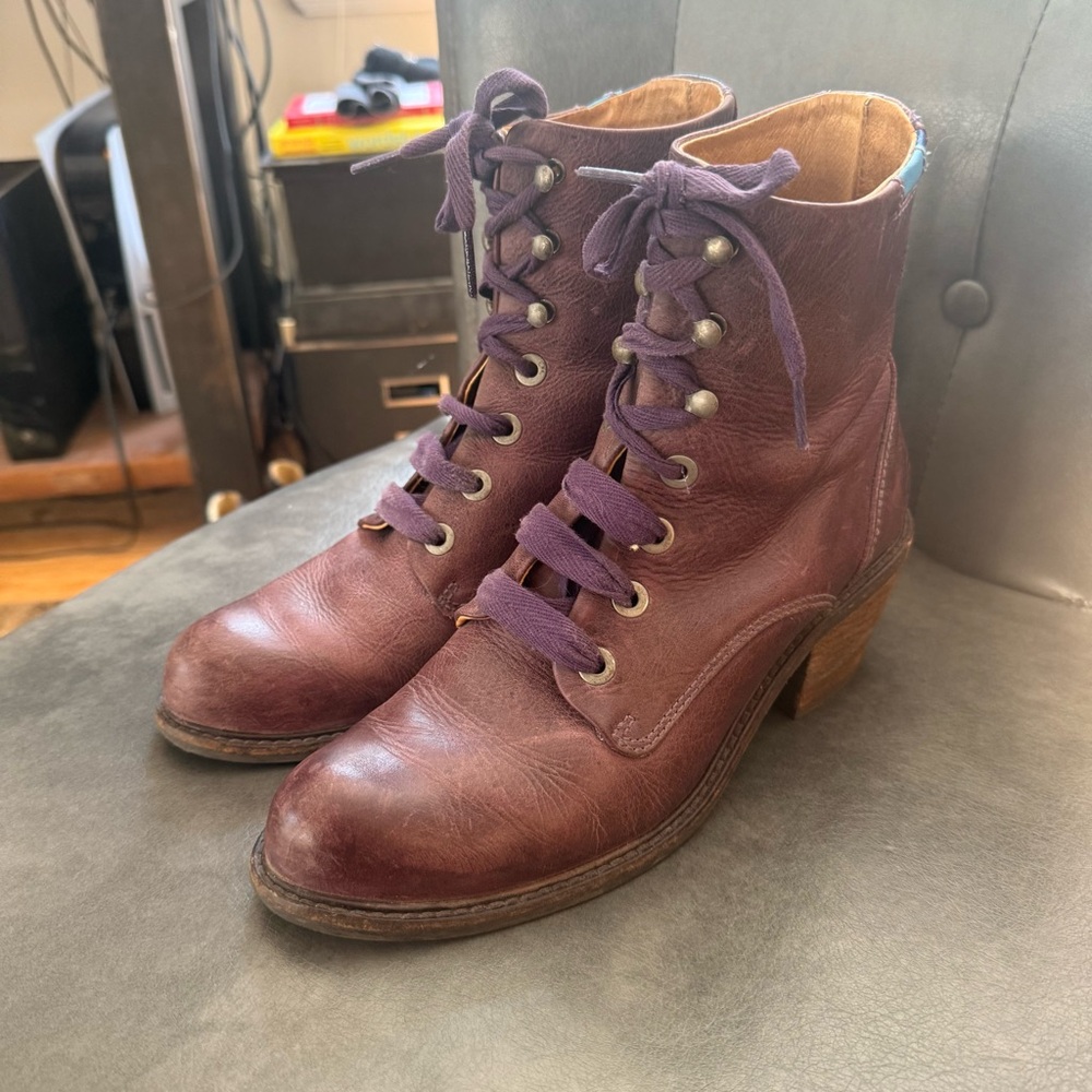 John Fluevog Adriana Nuni Purple 9